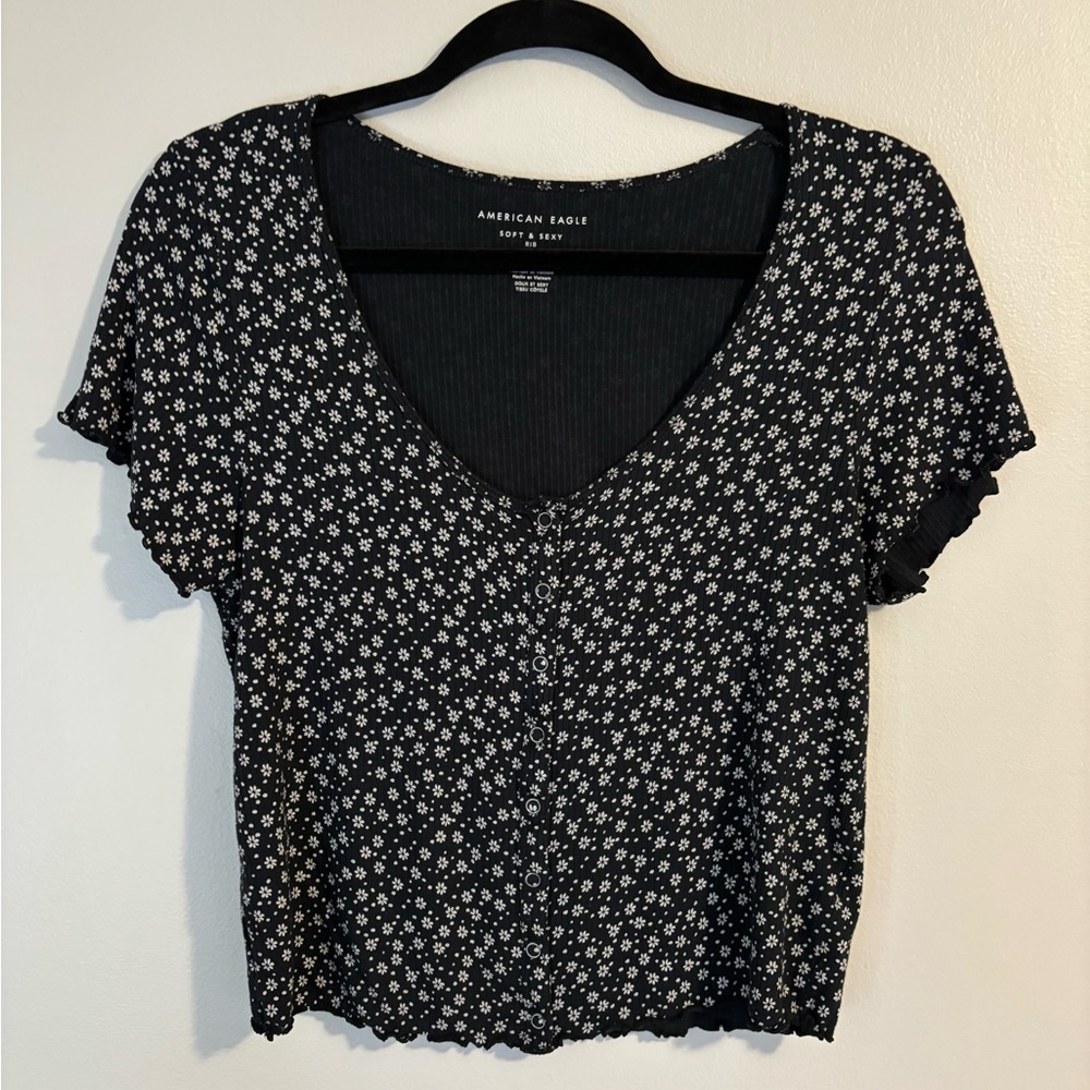 American Eagle Soft & Sexy Ribbed Floral Tee